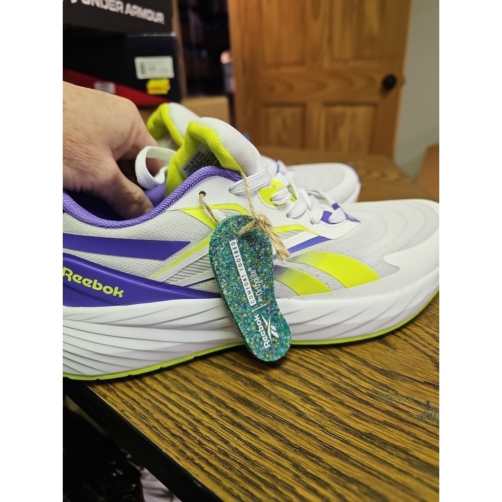 Reebok Verse Women's Shoes  Athletic Size 11 Purple White Running Sneaker New - Picture 4 of 6